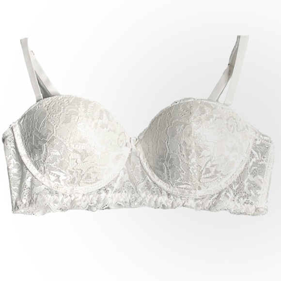 Marilyn Monroe Intimates White All Over Lace Bra - Picture 1 of 7